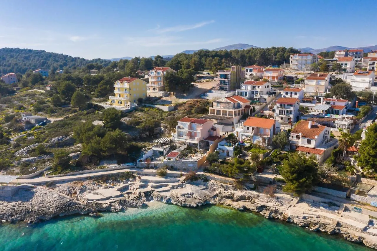 Apartments Av Rako Trogir 0*,